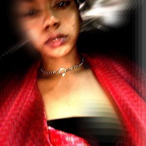 Meet your Posher, Maya